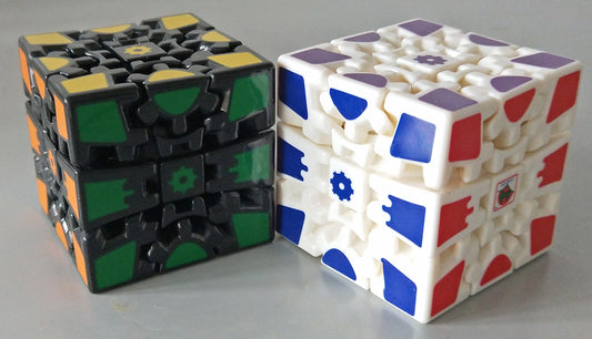Gear Cube Generation One Or Two Gear Third-Order Magic Rubik's Cube Three-dimensional