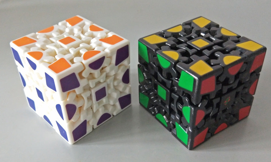 Gear Cube Generation One Or Two Gear Third-Order Magic Rubik's Cube Three-dimensional